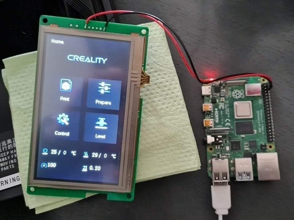 Raspberry Pi mit Stromversorgung vom CR-6 SE Display